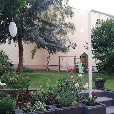 Ferienwohnung "Kleiner Otto" Erfurt Exterior foto